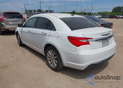 2013 Chrysler 200 Touring from USA, damaged, VIN 1C3CCBBBXDN765874